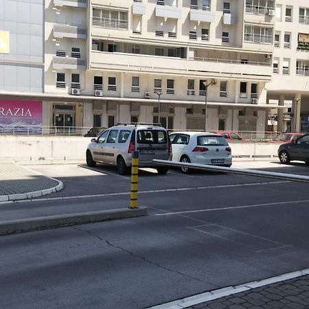 Apartments Belville Lux Белград Екстериор снимка