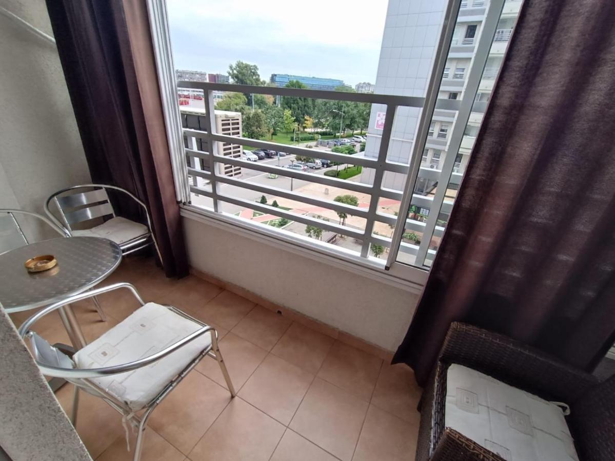 Apartments Belville Lux Белград Екстериор снимка