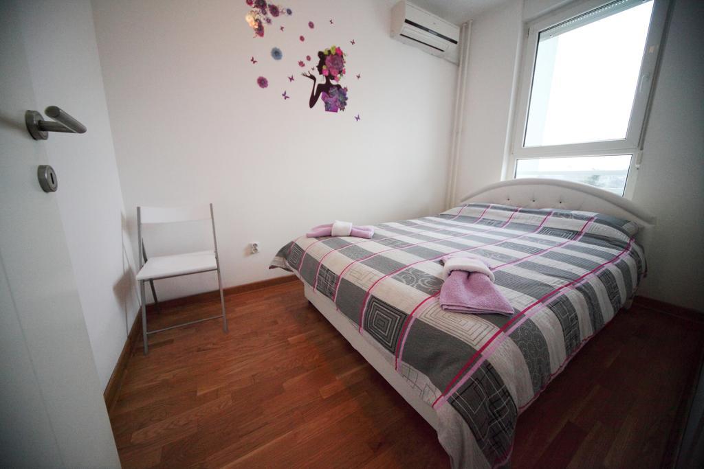 Apartments Belville Lux Белград Стая снимка
